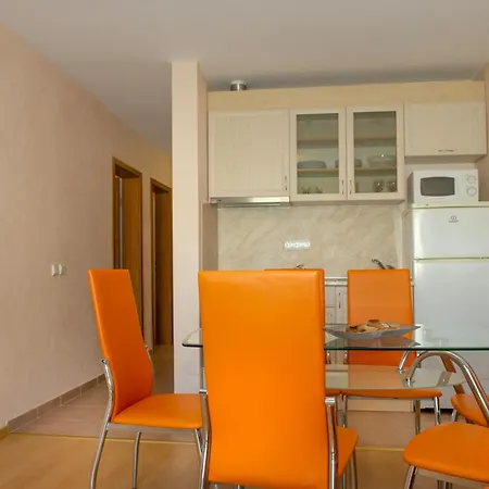 Apartment Prestige First Line In Saint Vlas