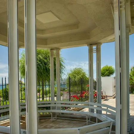 Apartment Prestige First Line In Saint Vlas